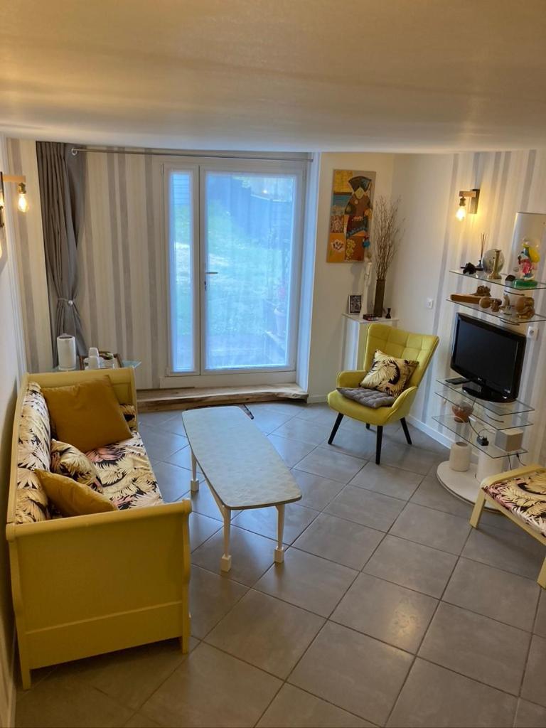 Doupassage Bed & Breakfast La Chatelaine Bagian luar foto